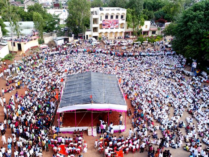  Unloading ...! - Red soil | उतराई...!-लाल माती